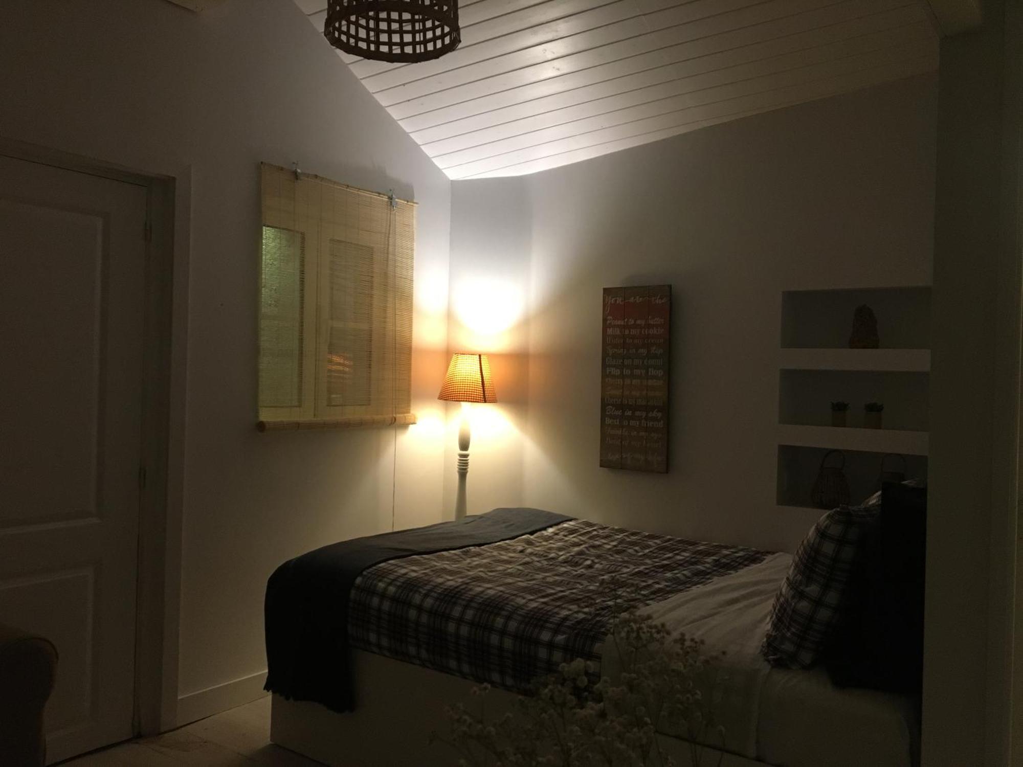Chalet Lisbon Cozy House W/garden And Pool *