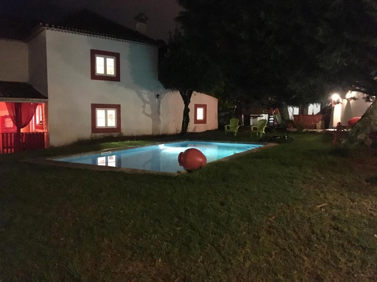 Chalet Lisbon Cozy House W/garden And Pool